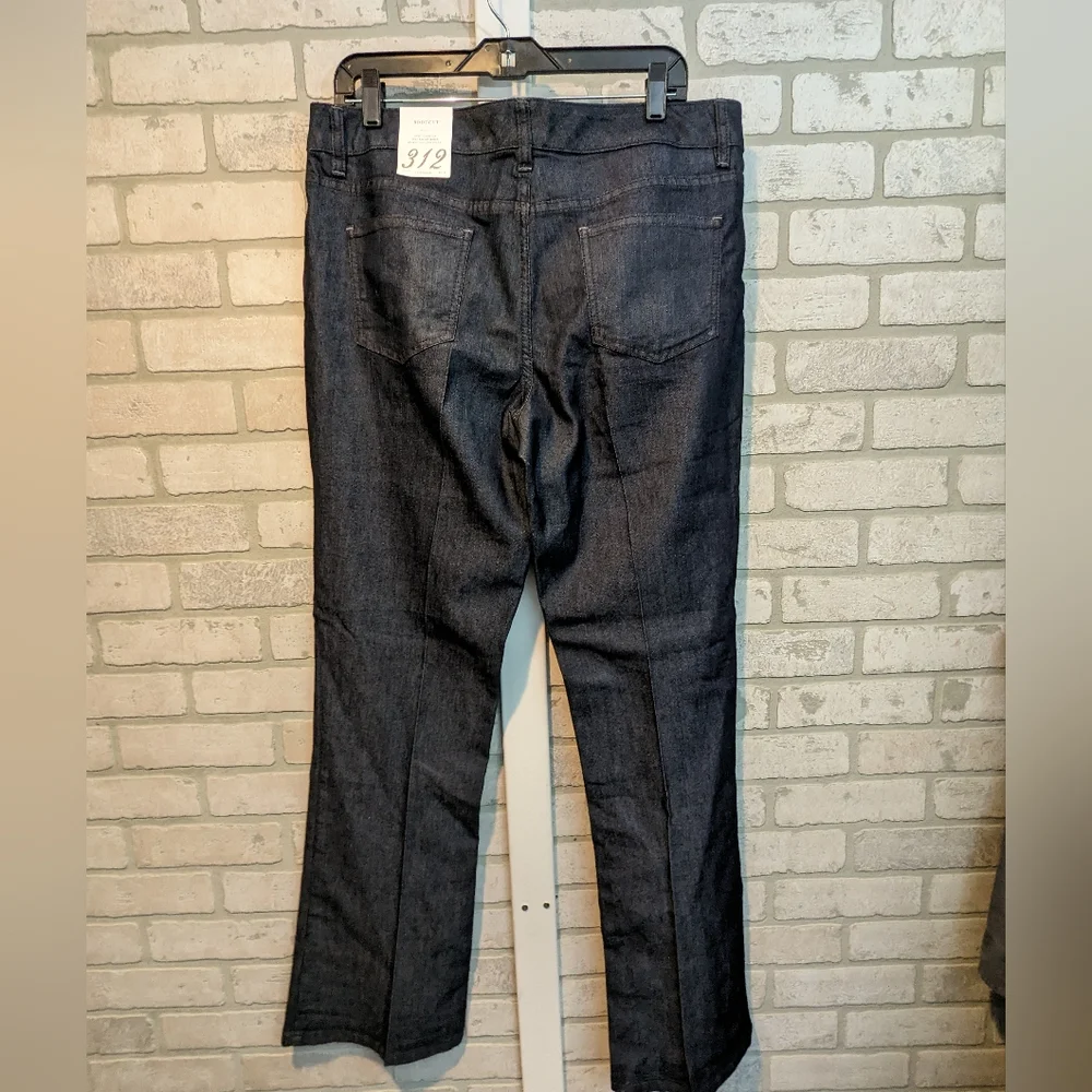 🆕 The Limited, boot cut jeans, NEW with tags, sz 14R.